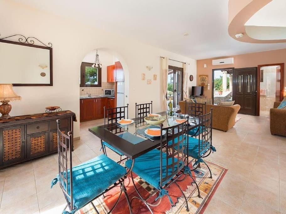 Villa Pefki Villa Pefki